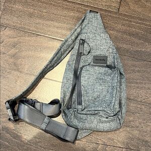 NWOT Vera Bradley Grey Mini Sling Backpack